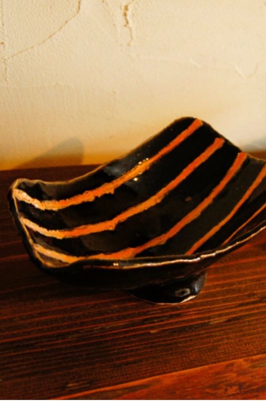 茨城・奥久慈大子町の陶芸体験のできるお店、liberte and galla。オリジナル陶器作り体験